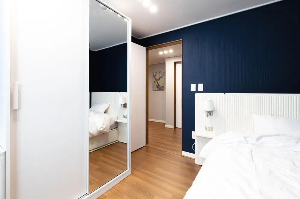 Room image 5