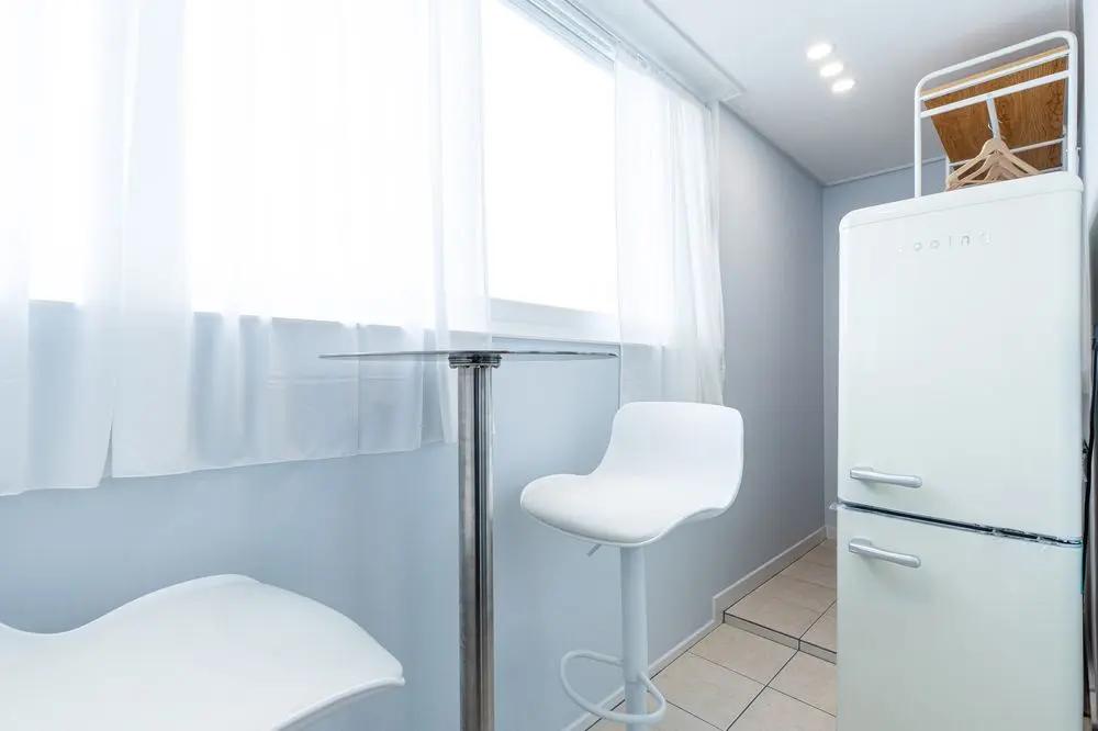 Room image 6