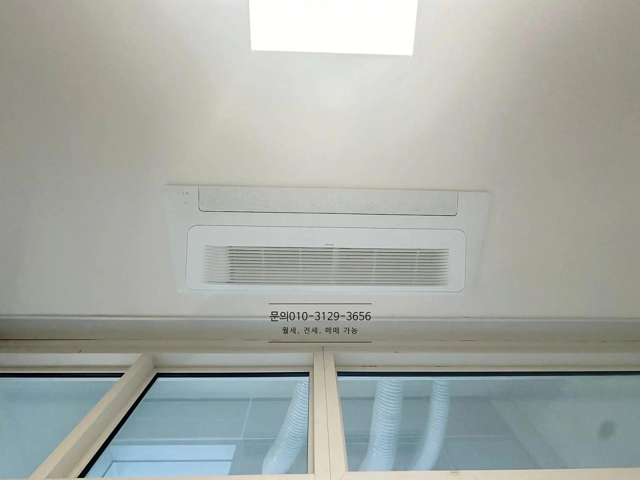 Room image 6