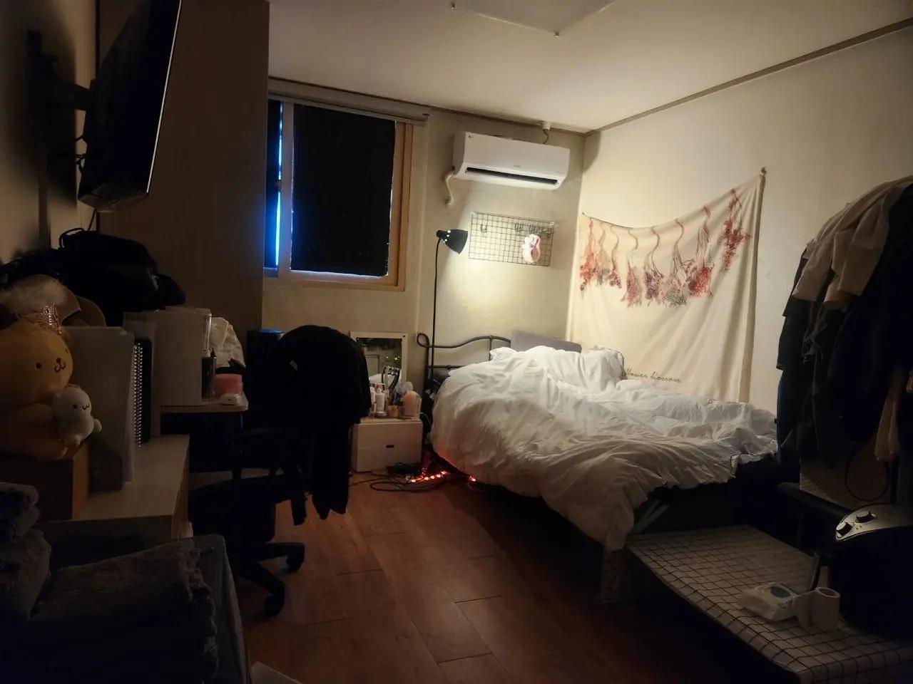Room image 5