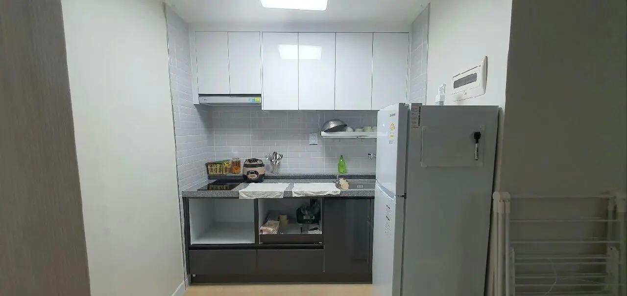 Room image 5