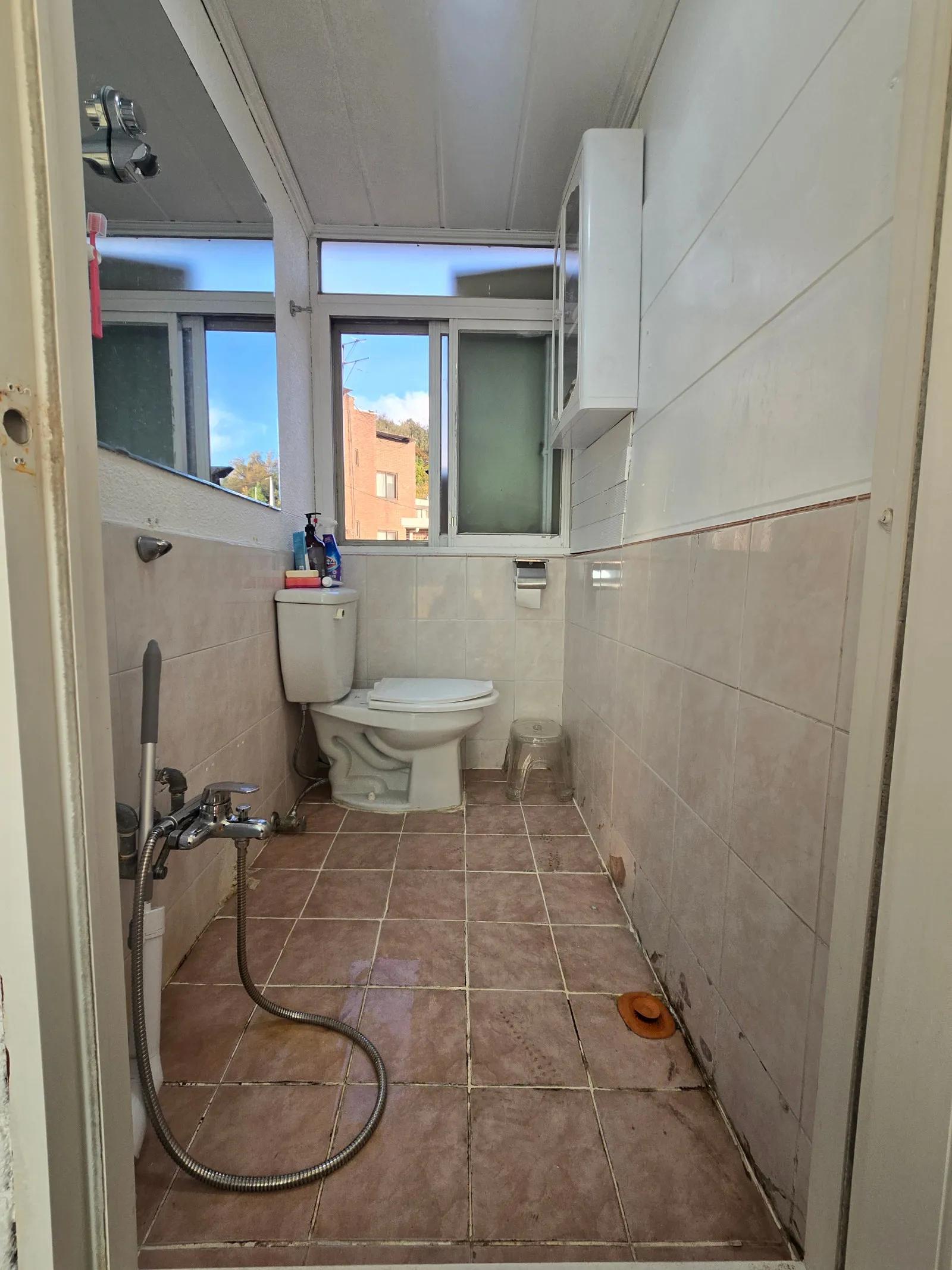 Room image7