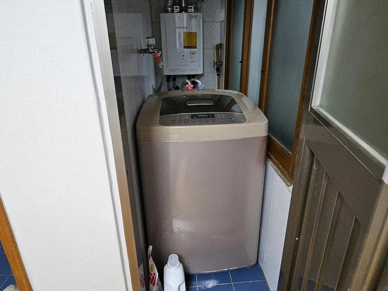 Room image 7