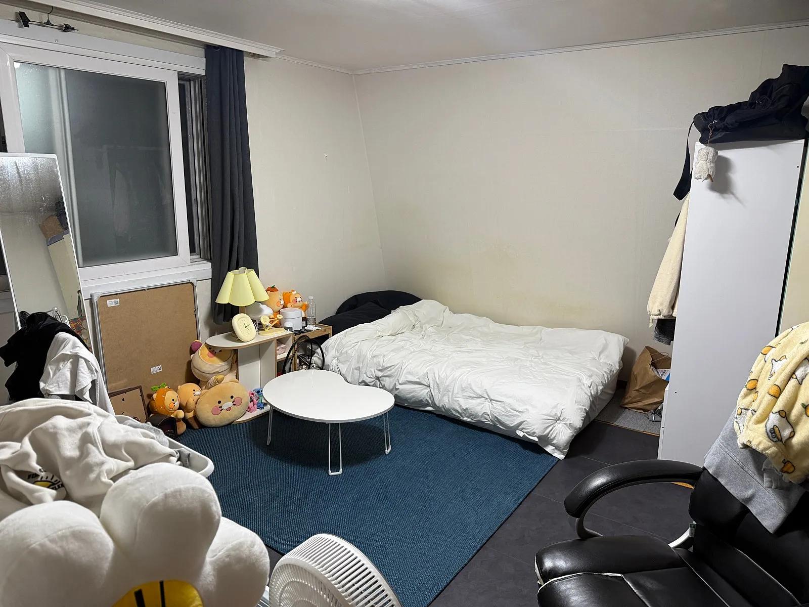 Room image7