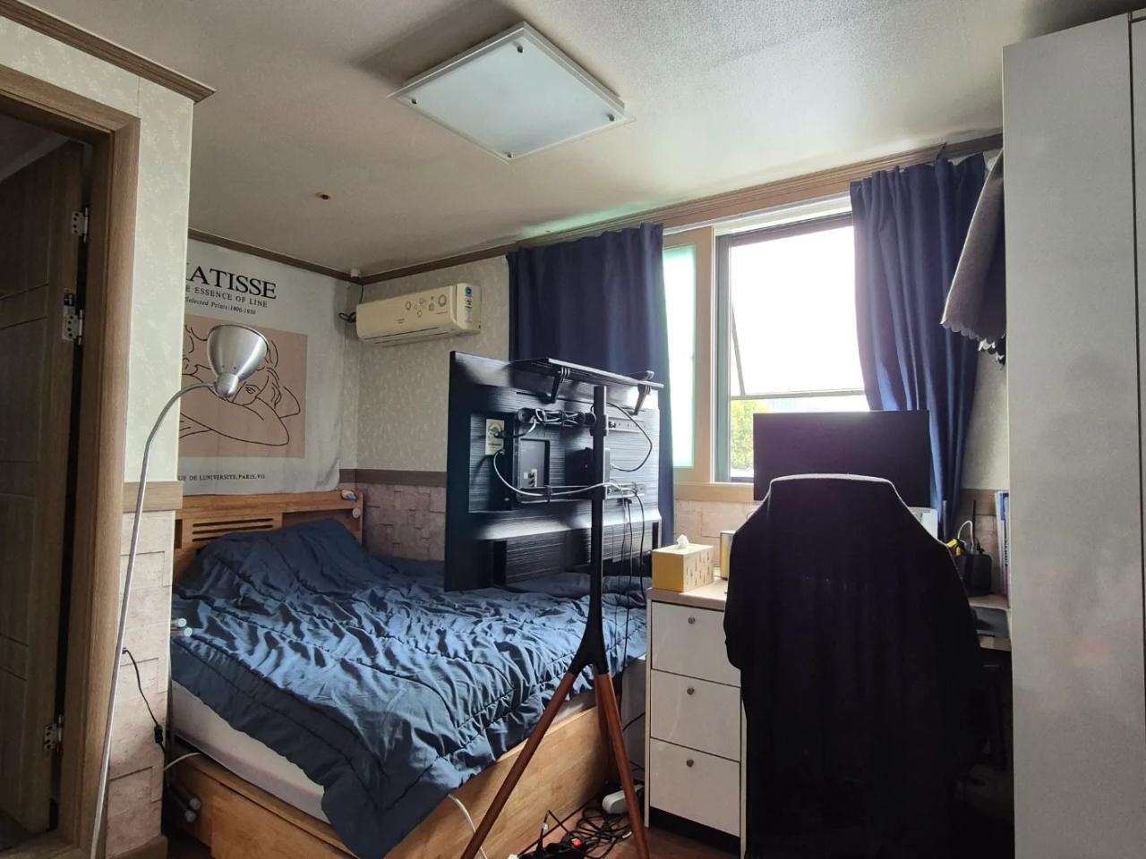 Room image 3