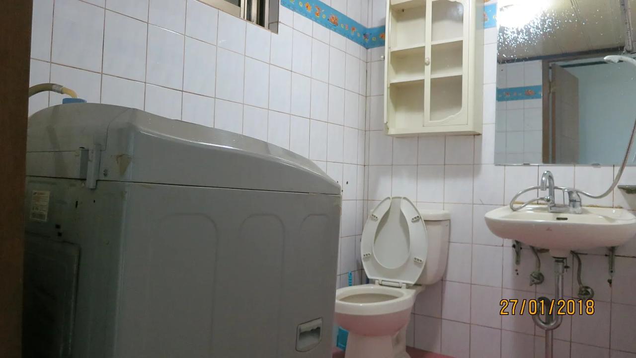 Room image 2
