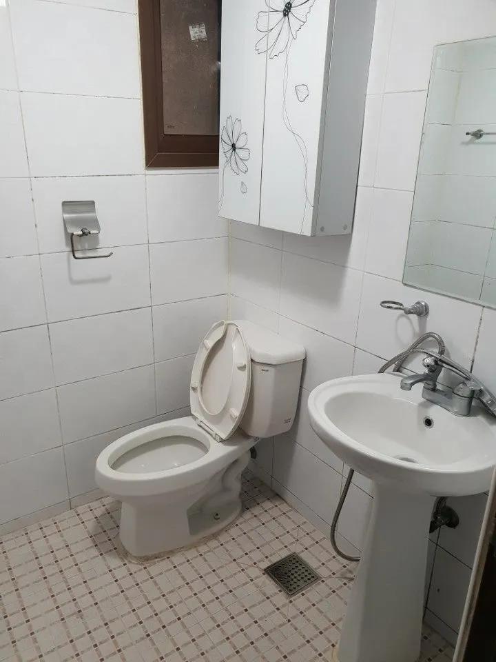 Room image 5