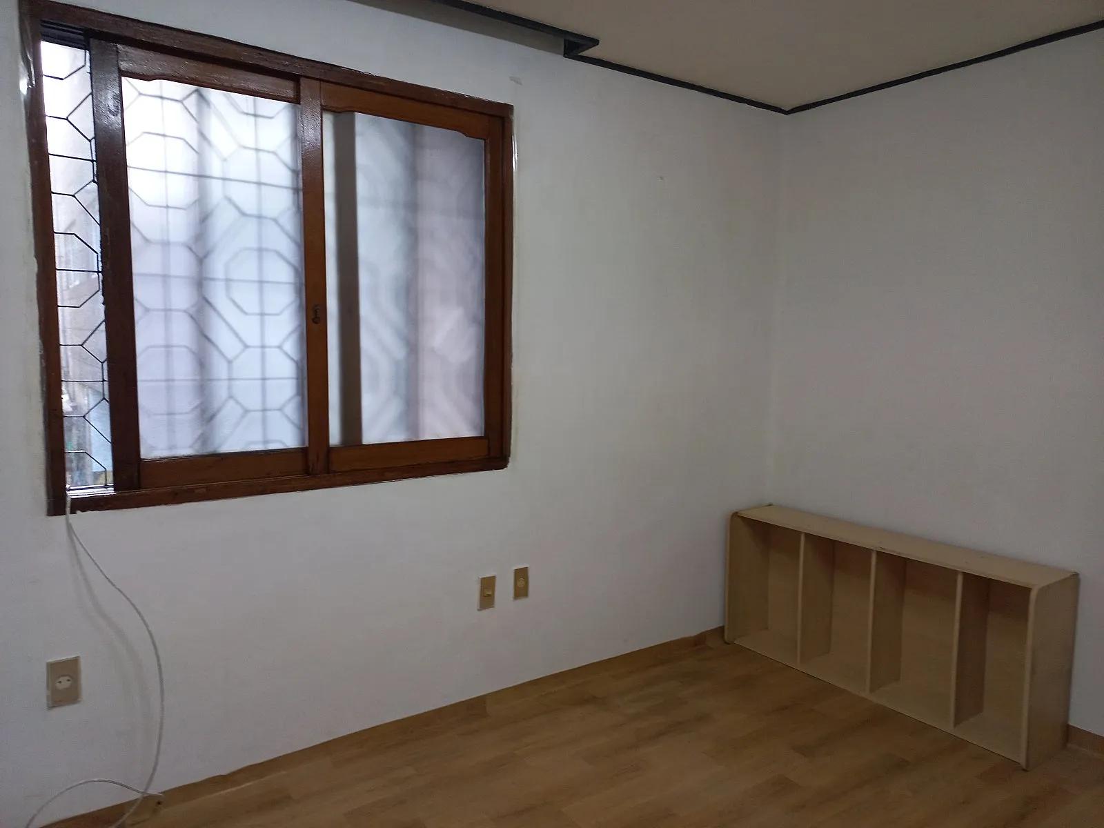 Room image4