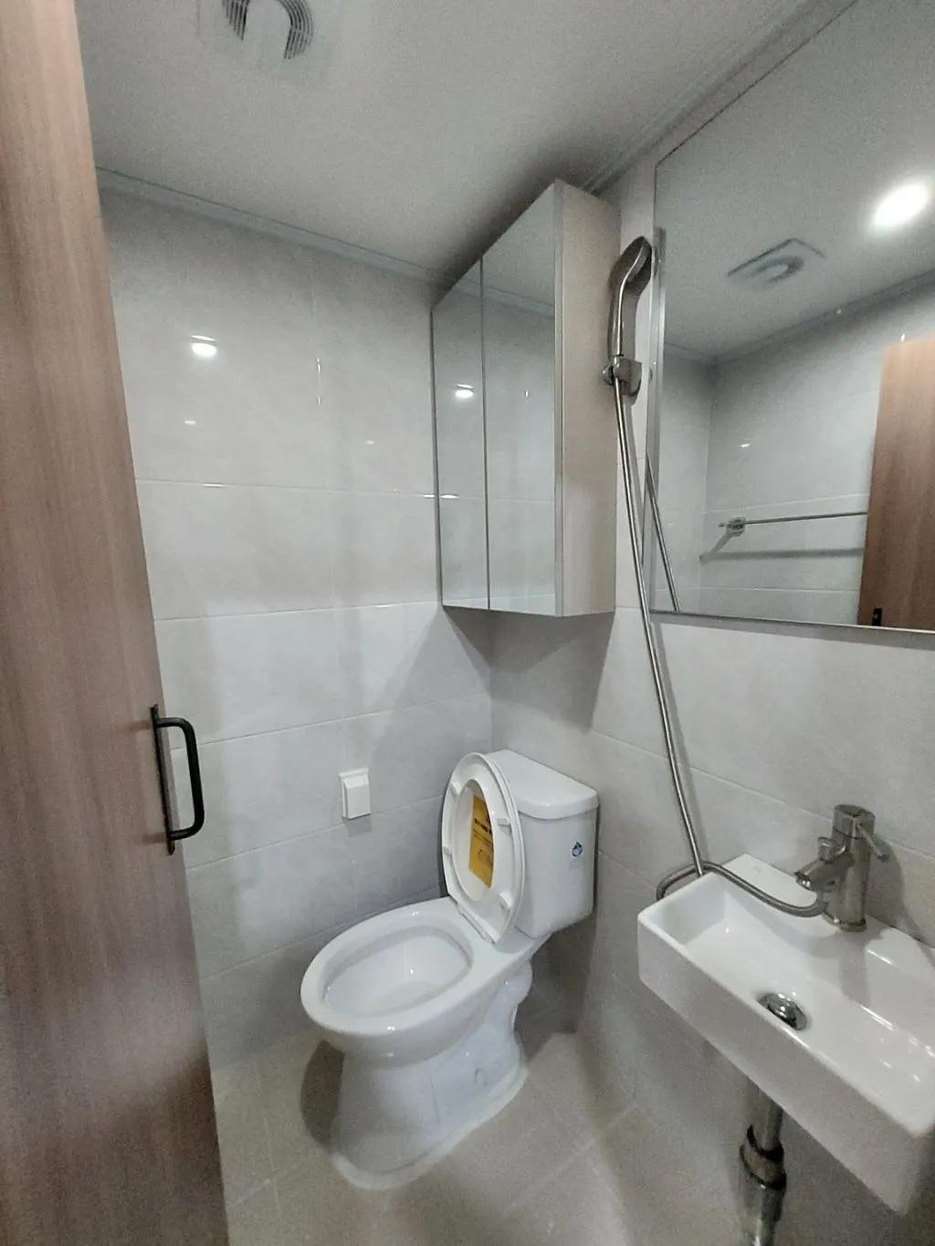 Room image 2