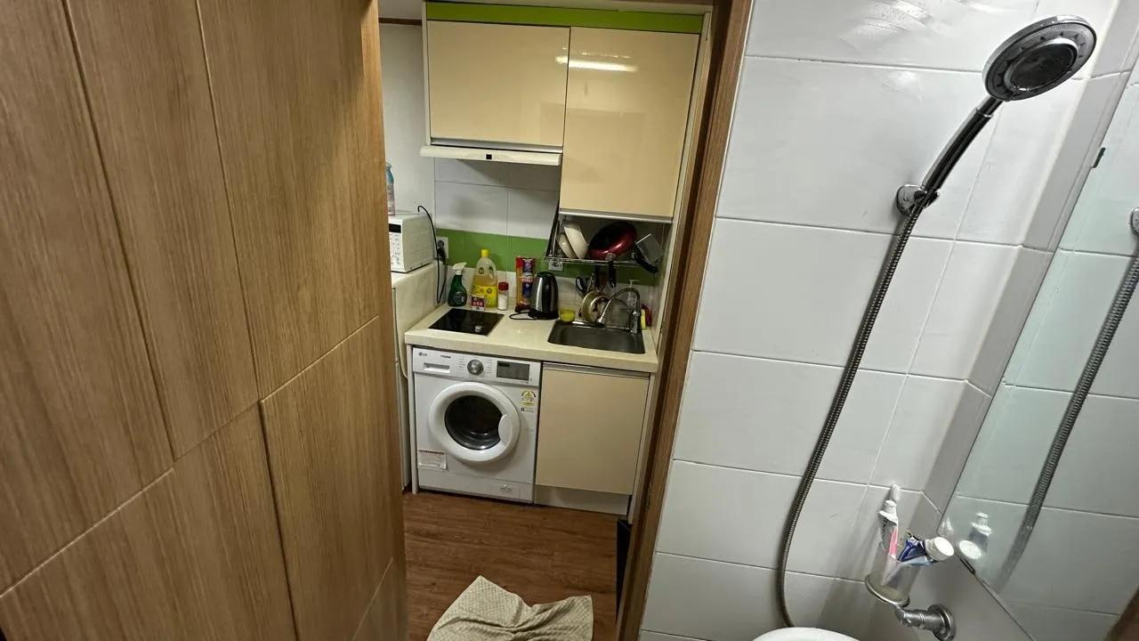 Room image 6