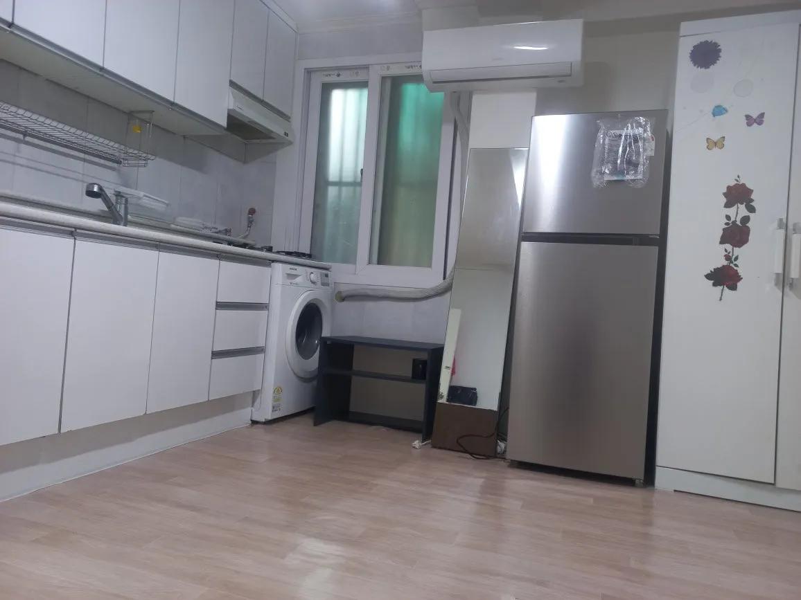 Room image 7