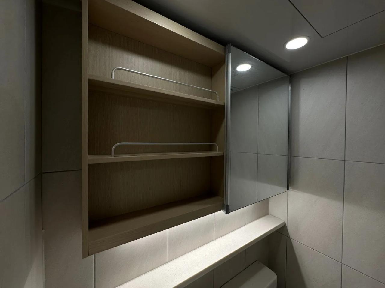 Room image 6