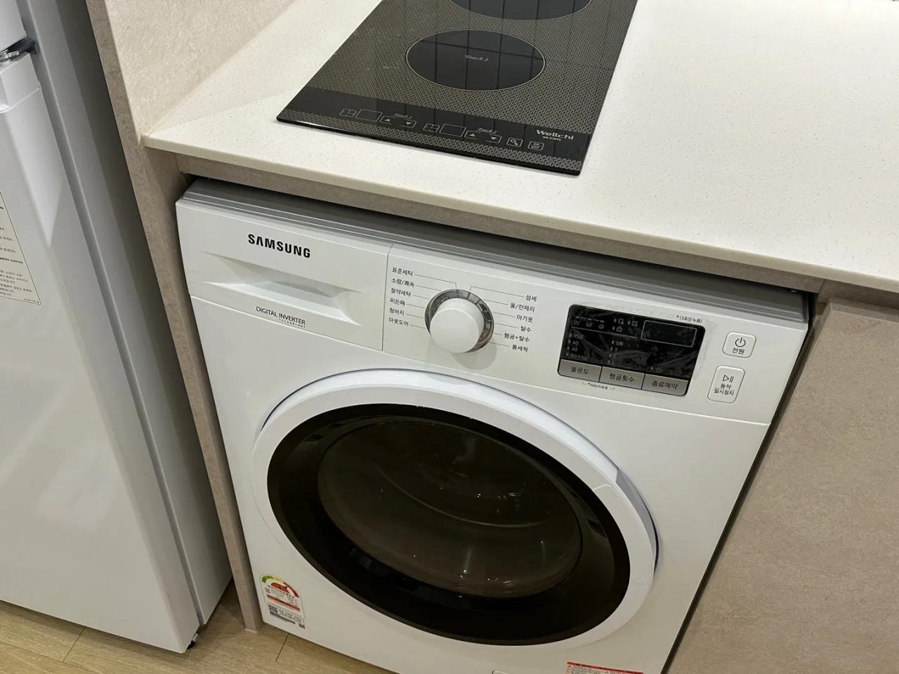 Room image 13