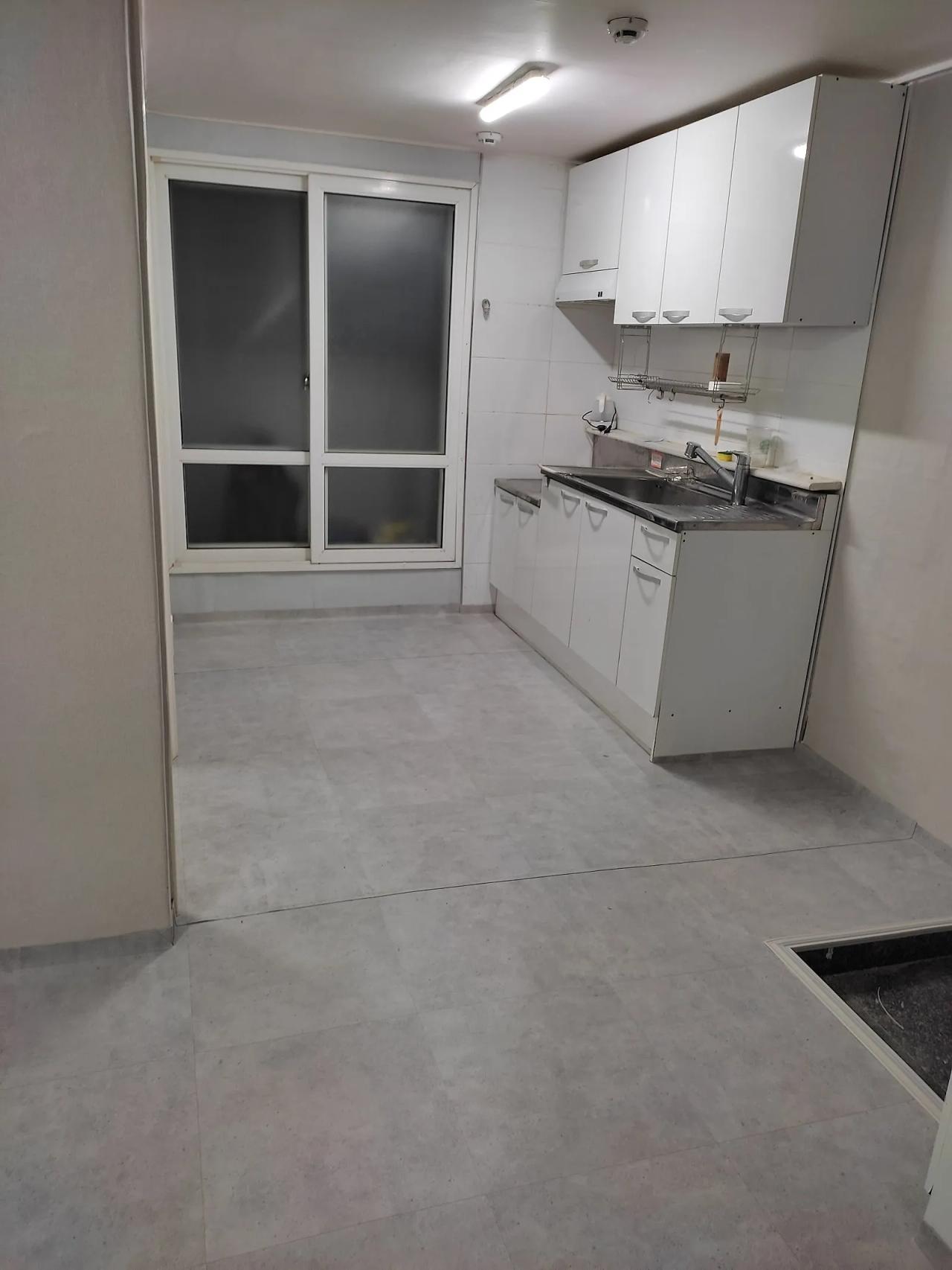 Room image 2