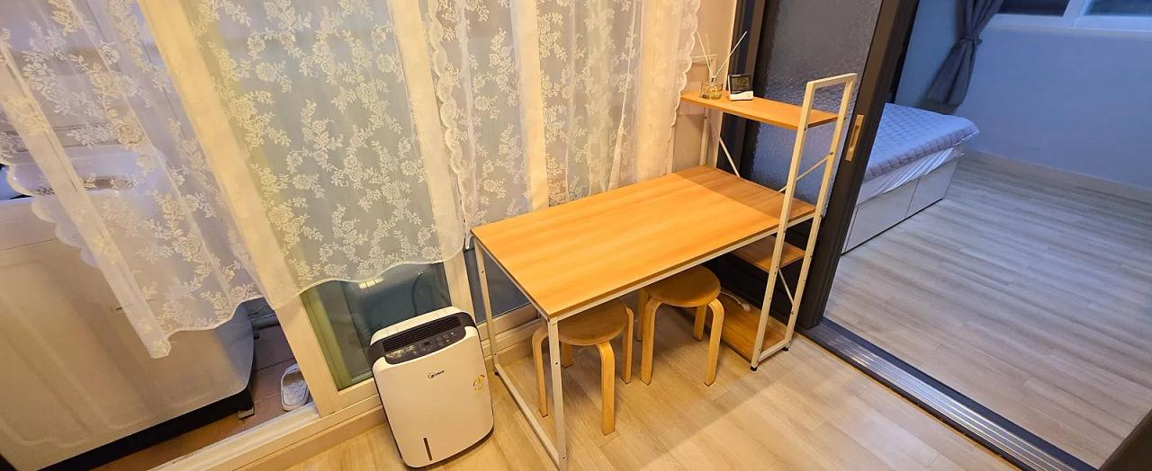 Room image 9