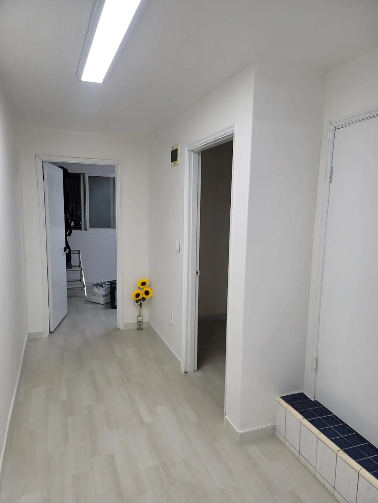 Room image 6