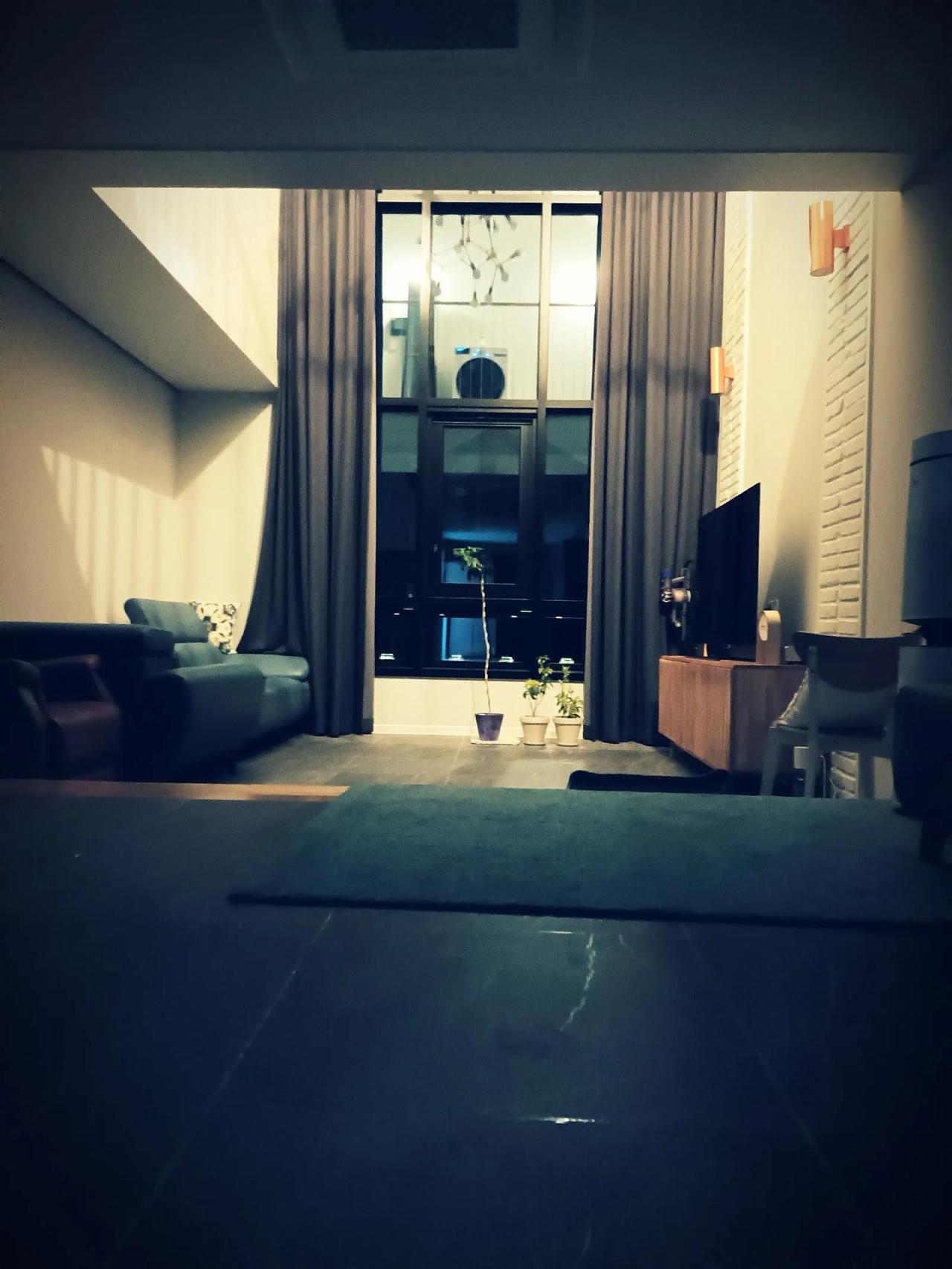 Room image 16