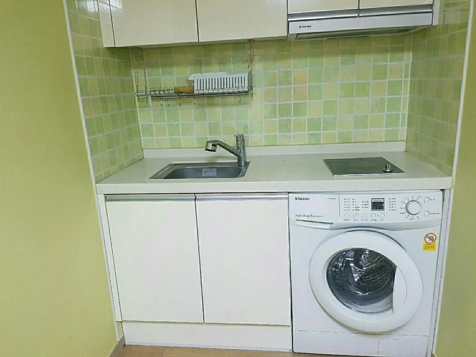 Room image 4
