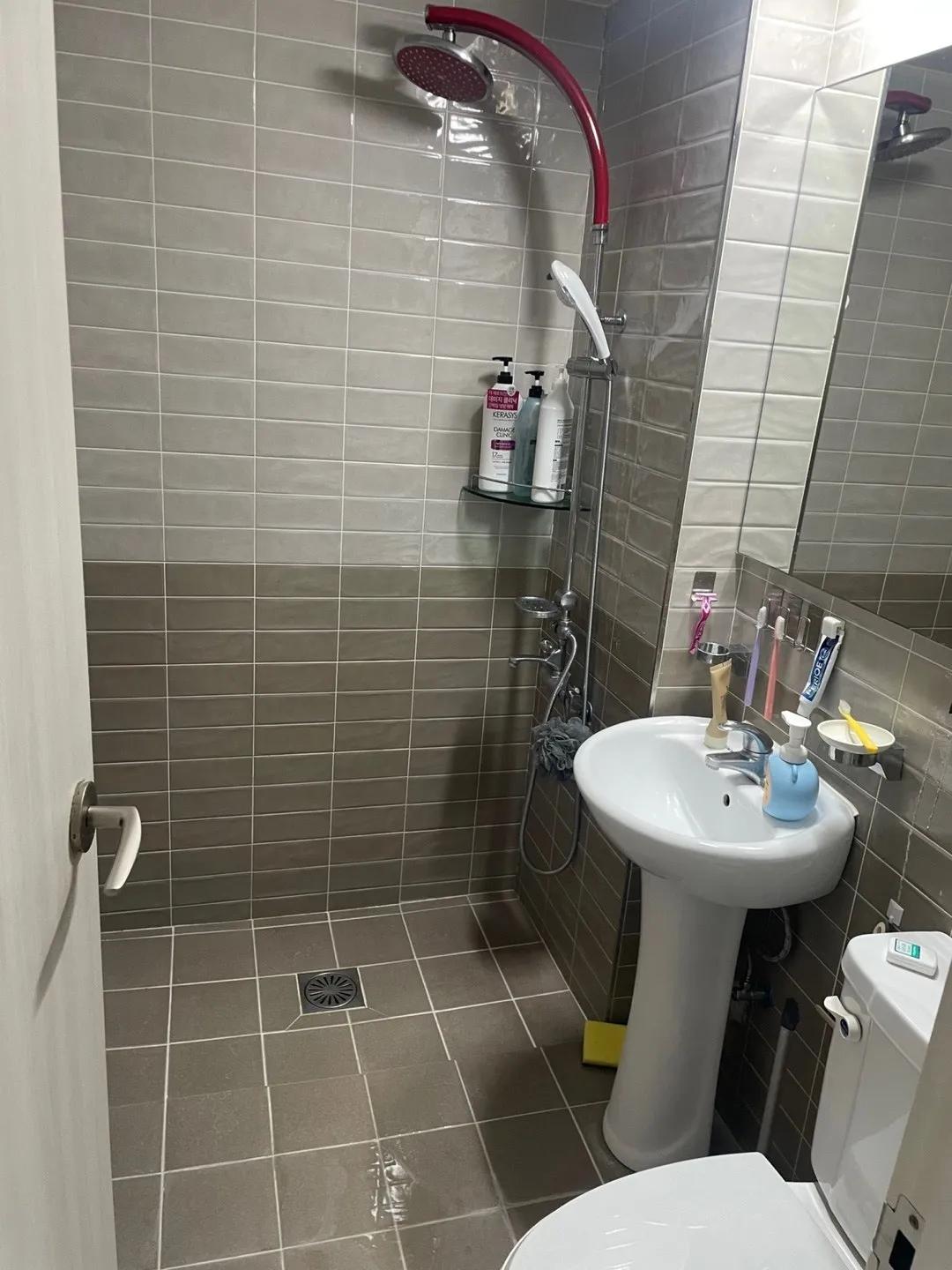 Room image6