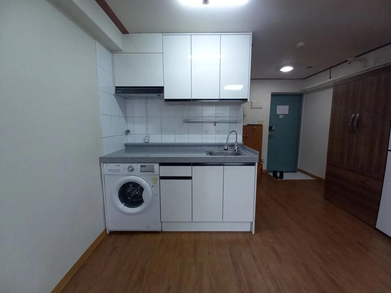 Room image3