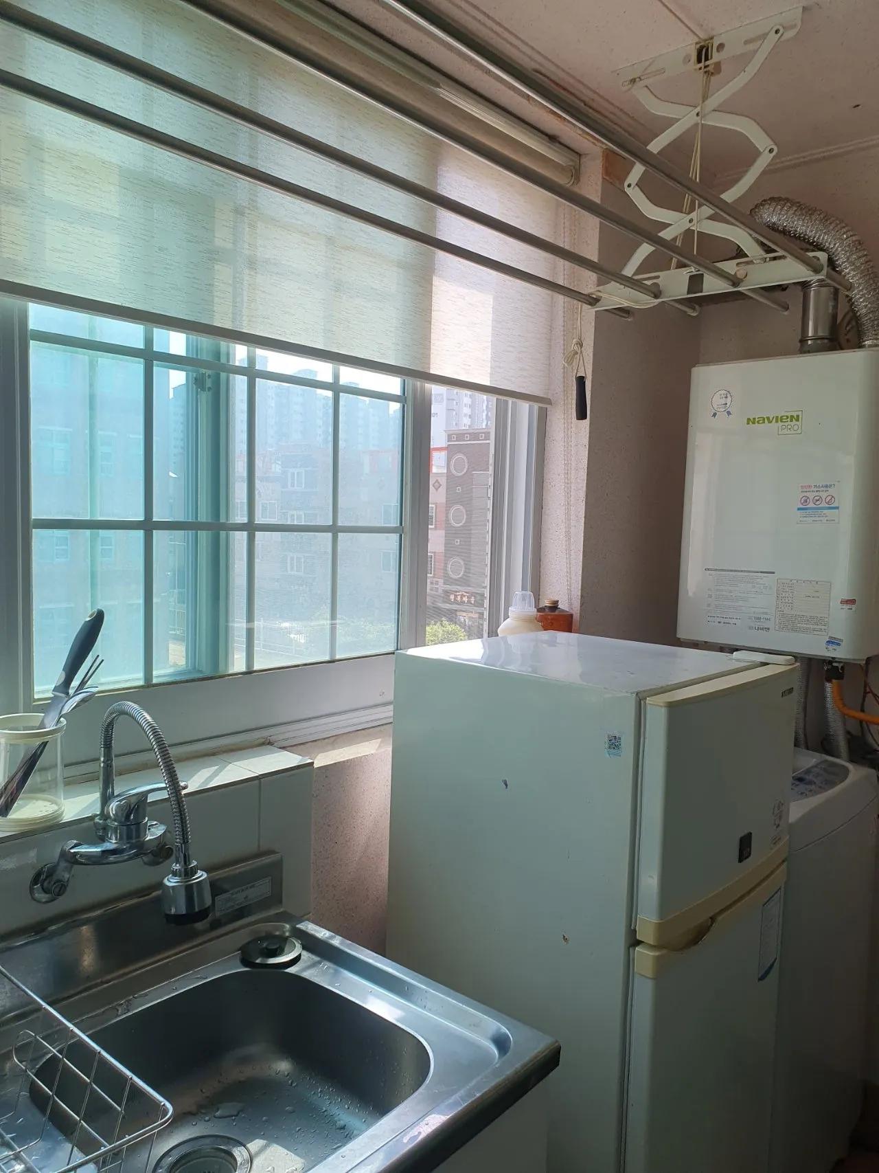 Room image 8