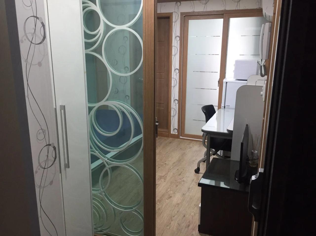 Room image 5