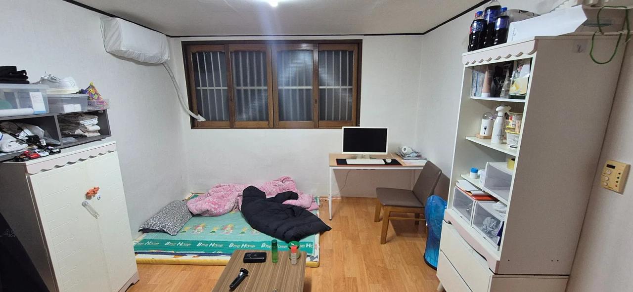 Room image 12