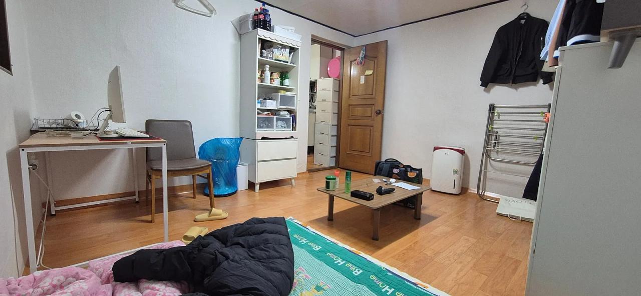 Room image 14