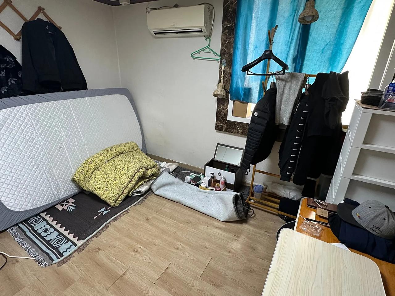 Room image 6