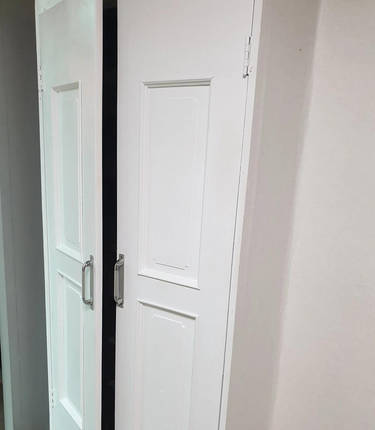 Room image 5