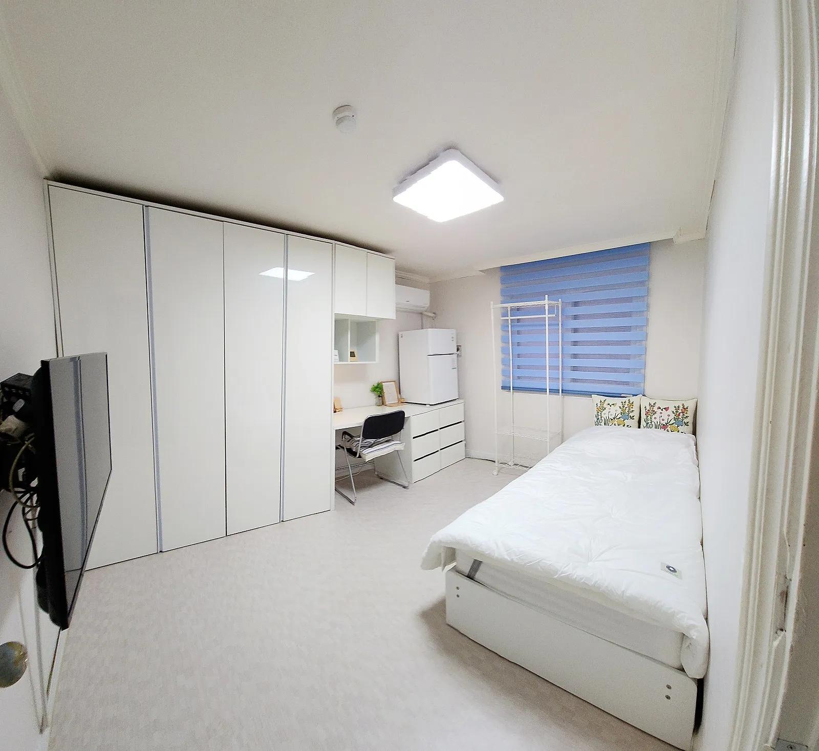 [One-room Monthly Rent] (Cheongju) 5 Minutes from Chungbuk National University, Best Value Room Available