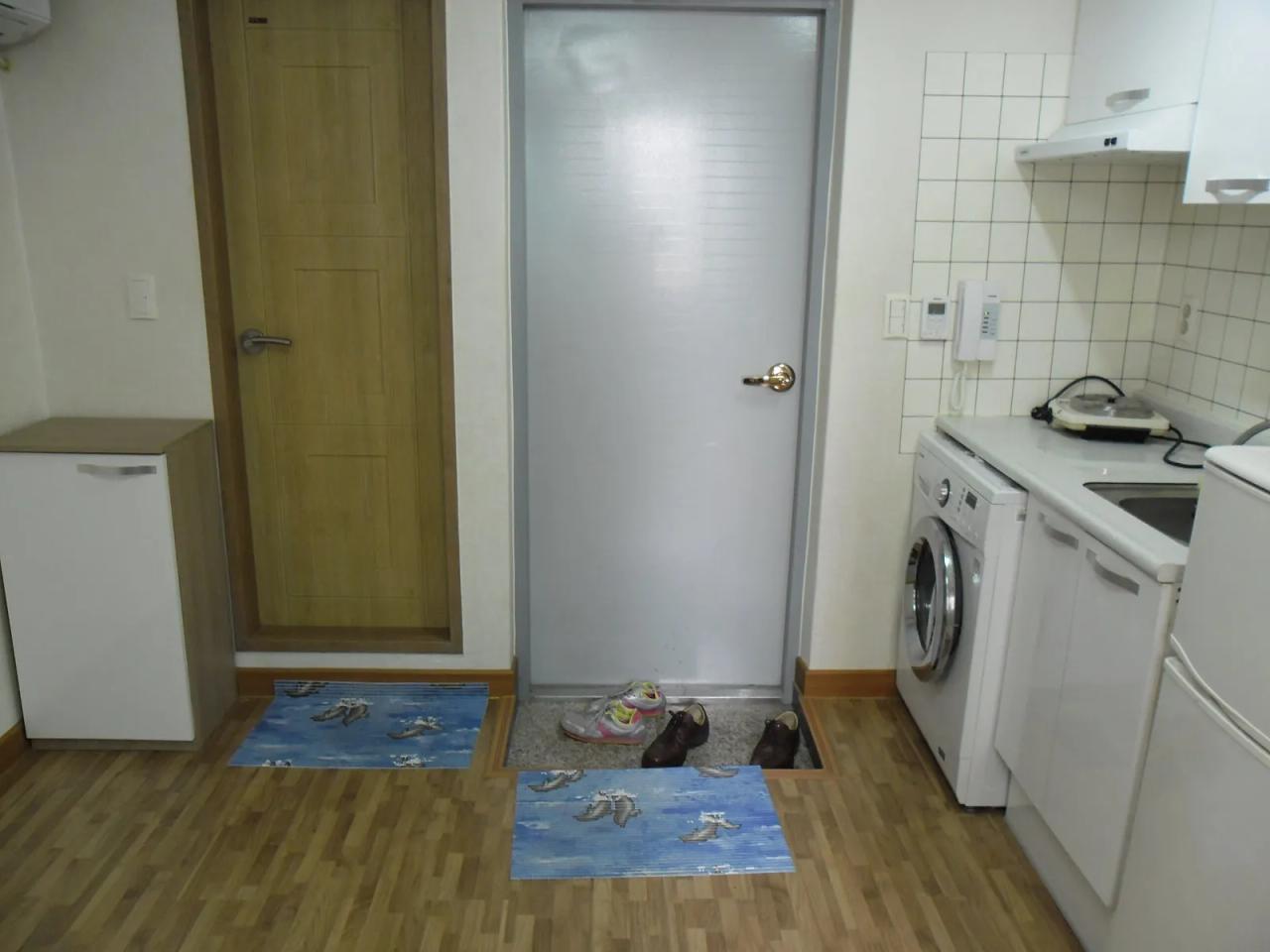 Room image 9