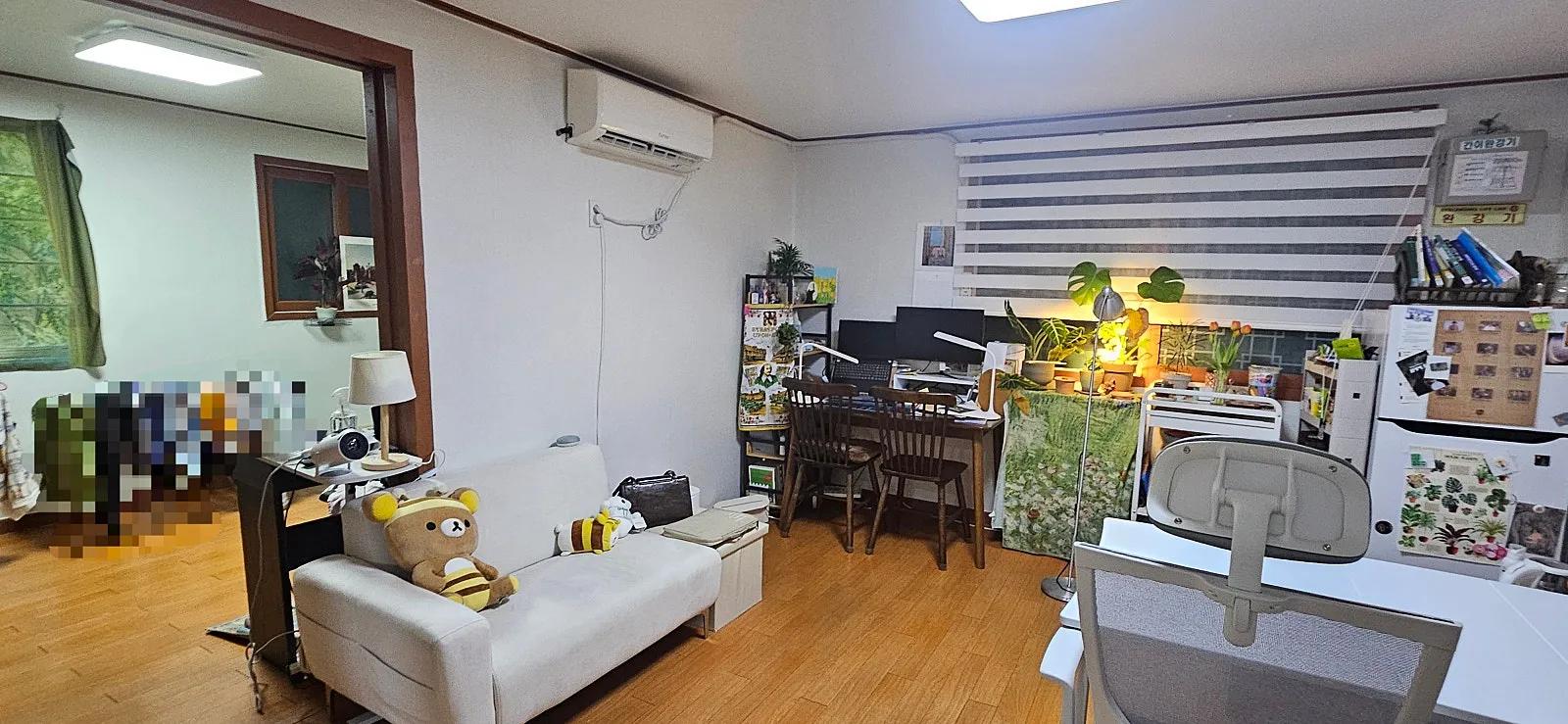 Room image1