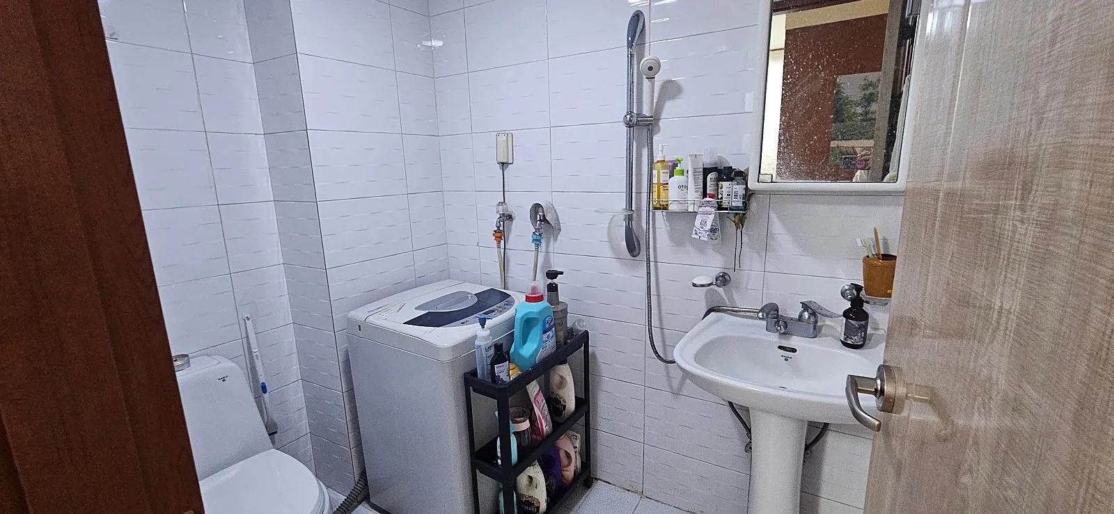 Room image5