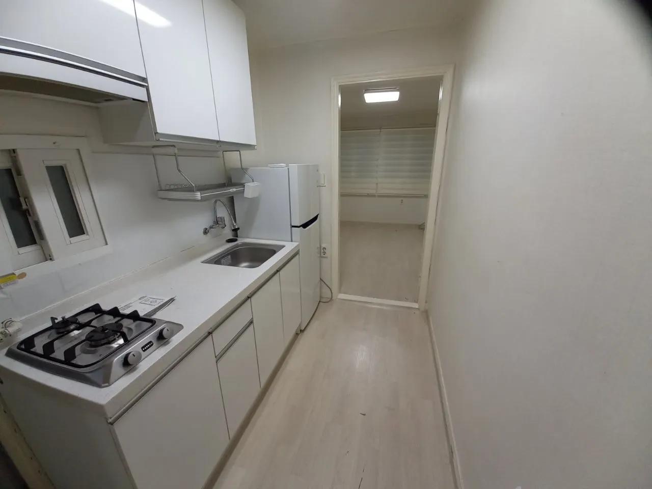 Room image 2