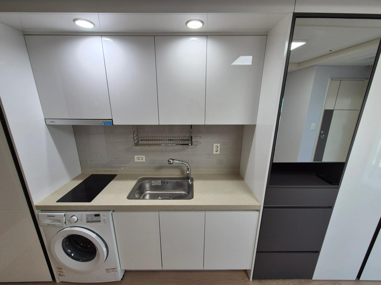 Room image 7
