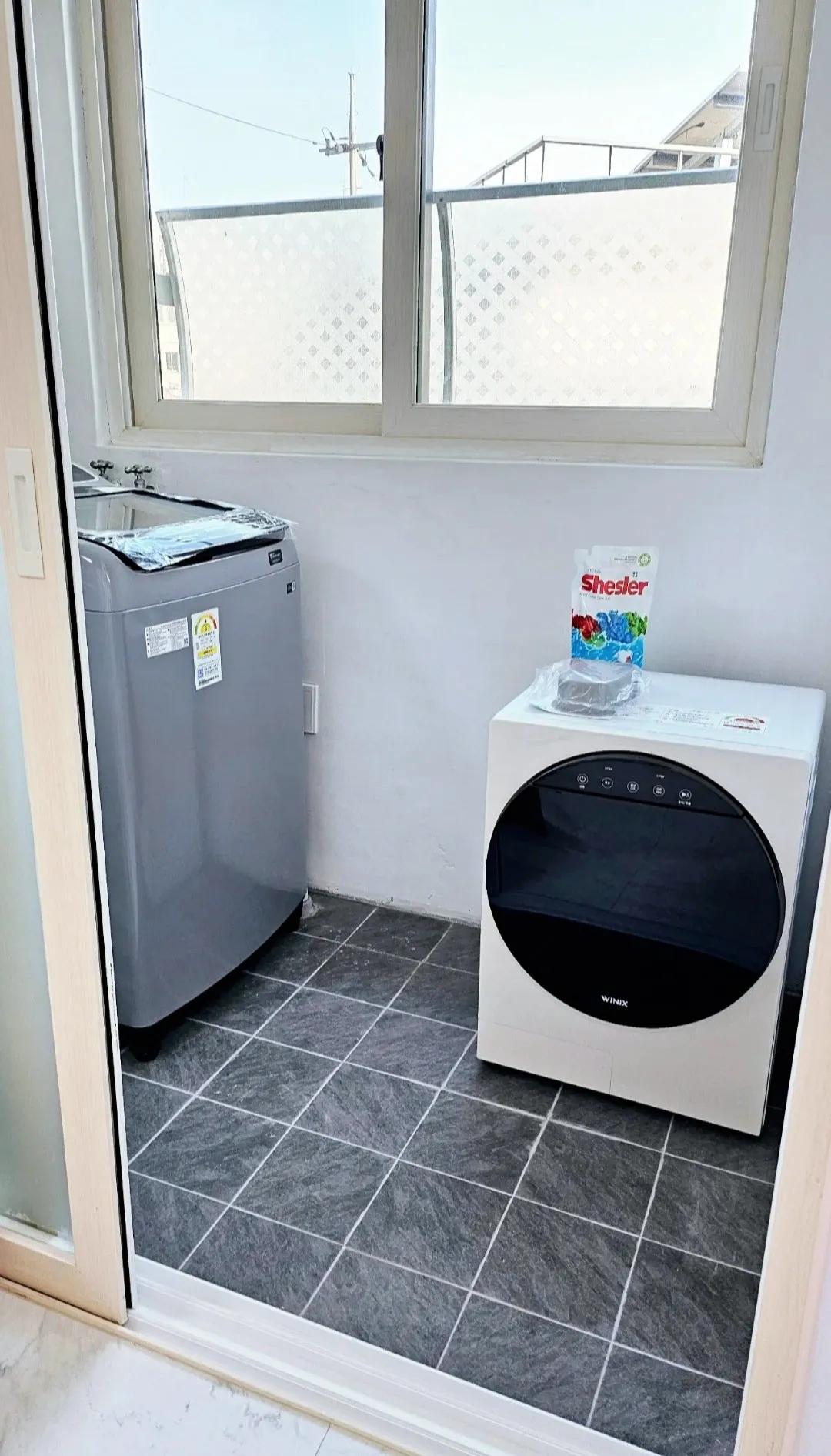 Room image 7