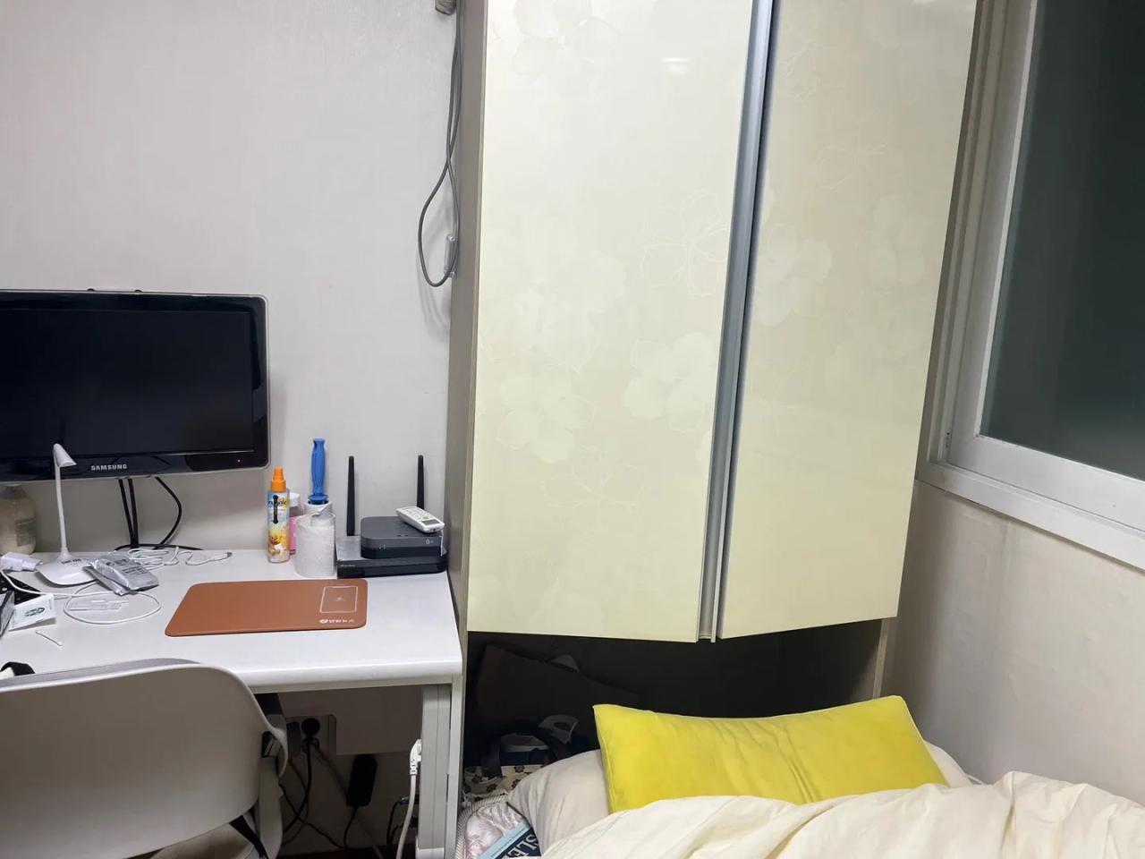 Room image 5