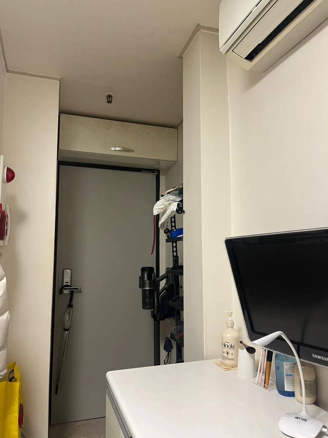 Room image 6
