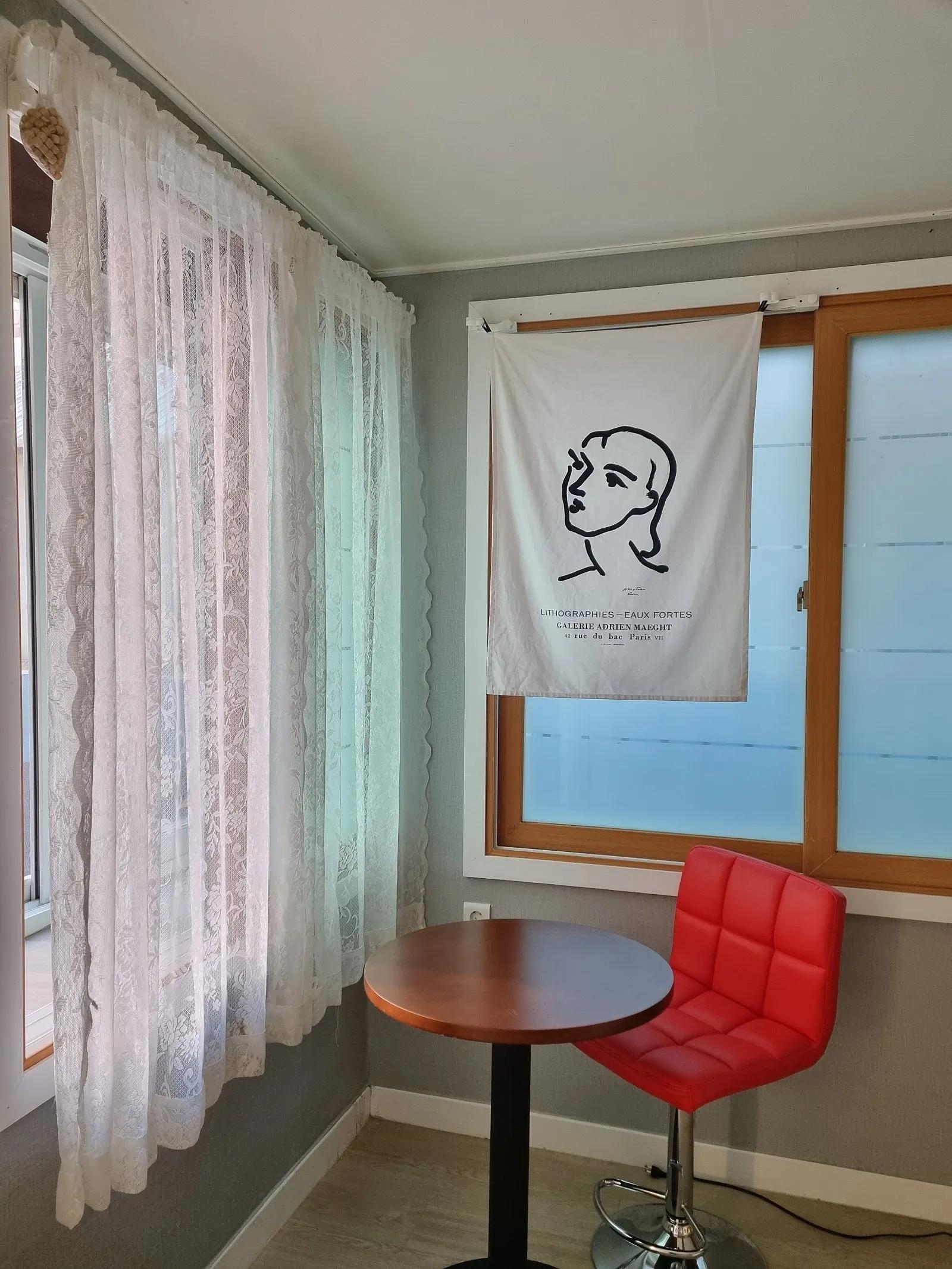 [One-room Monthly Rent] [Price Reduced] Near Subway Station / Parking Available / Manchon-dong, Suseong-gu, Daegu / Fully Renovated / Yard & Rooftop / Room Available (Room or Entire House for Rent) - Fully Furnished