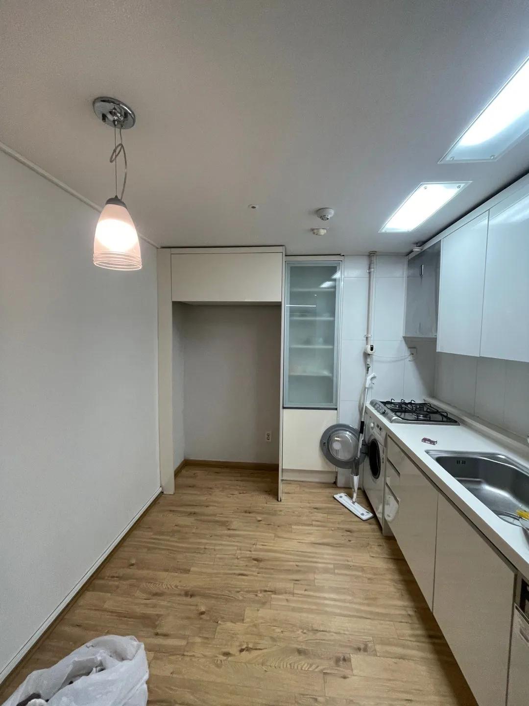 Room image 13
