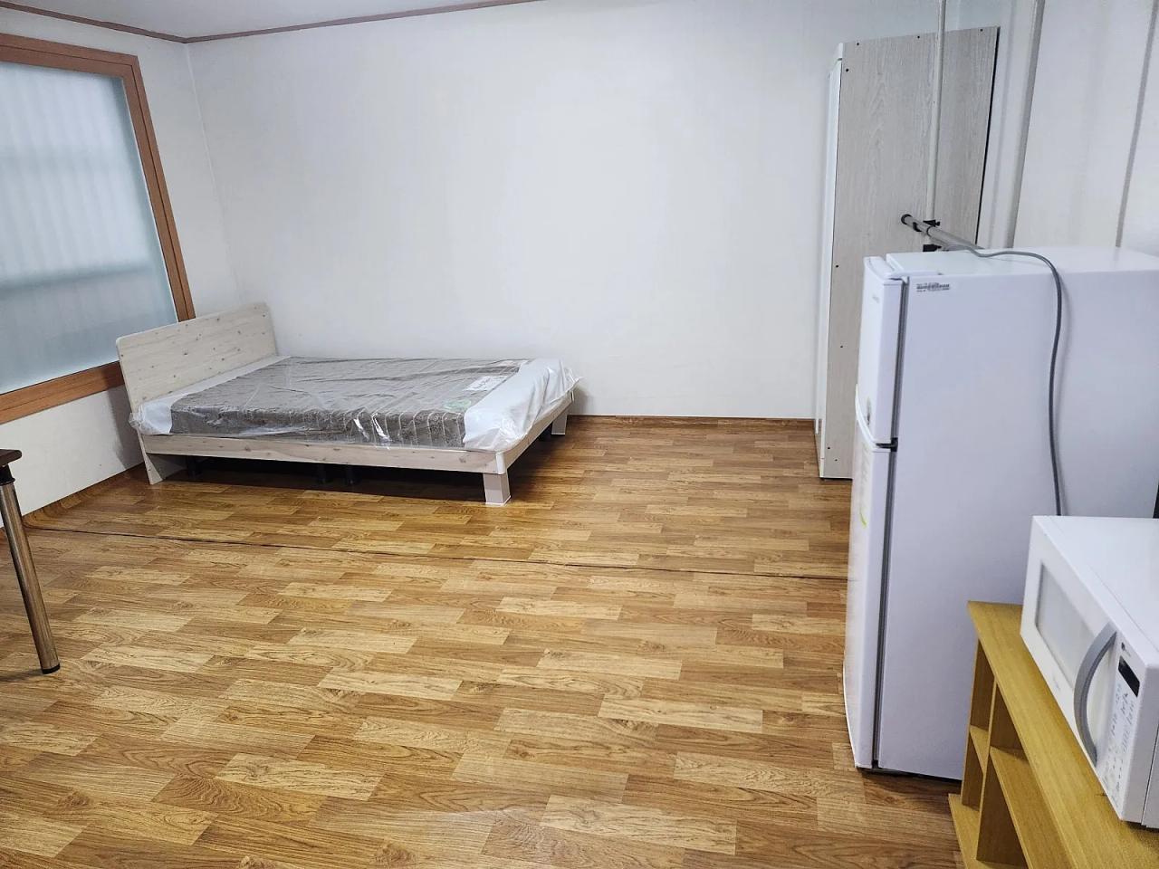 Room image 7