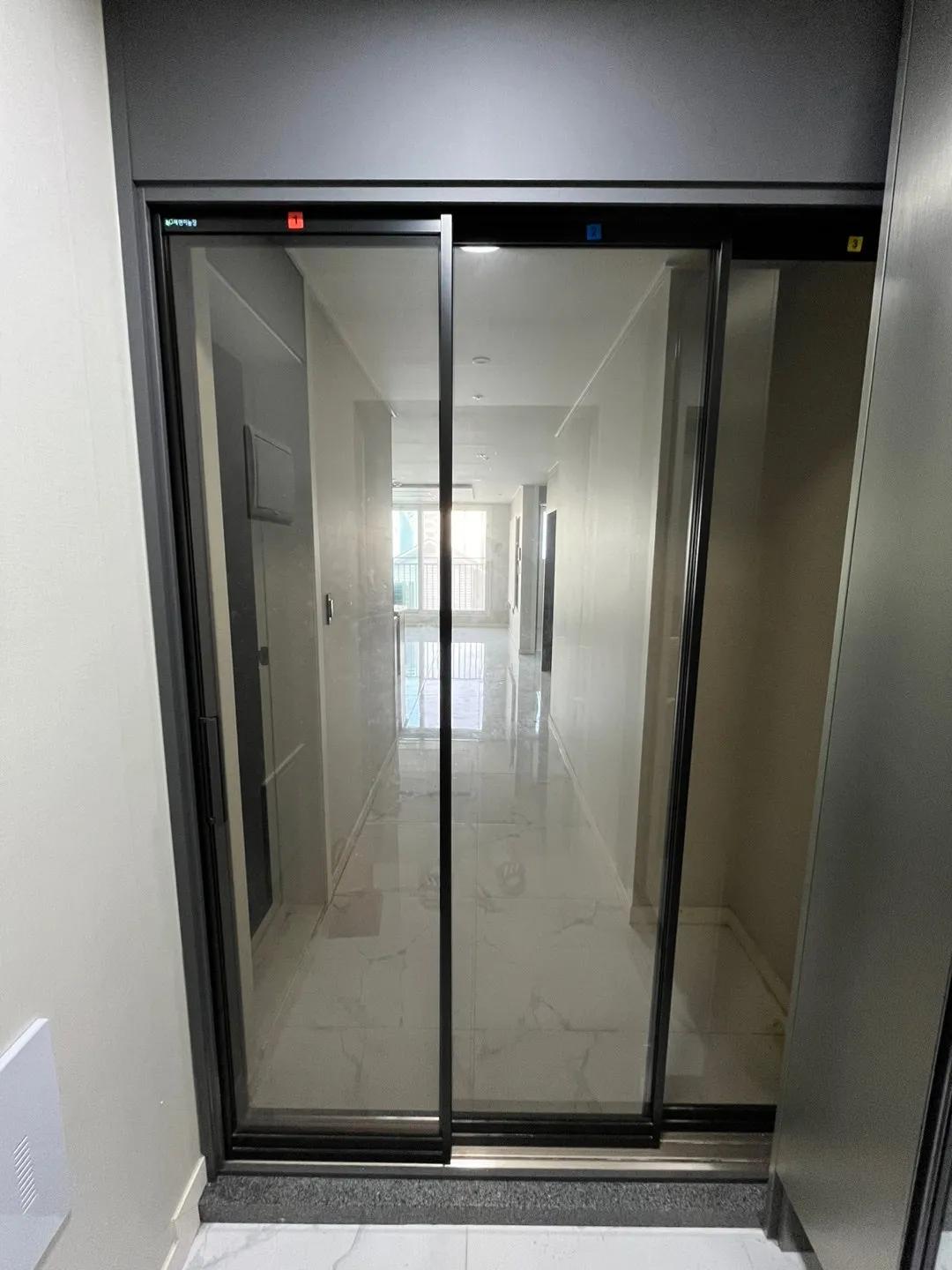 Room image 1