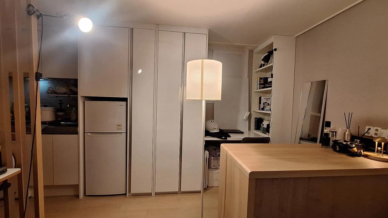 Room image 6