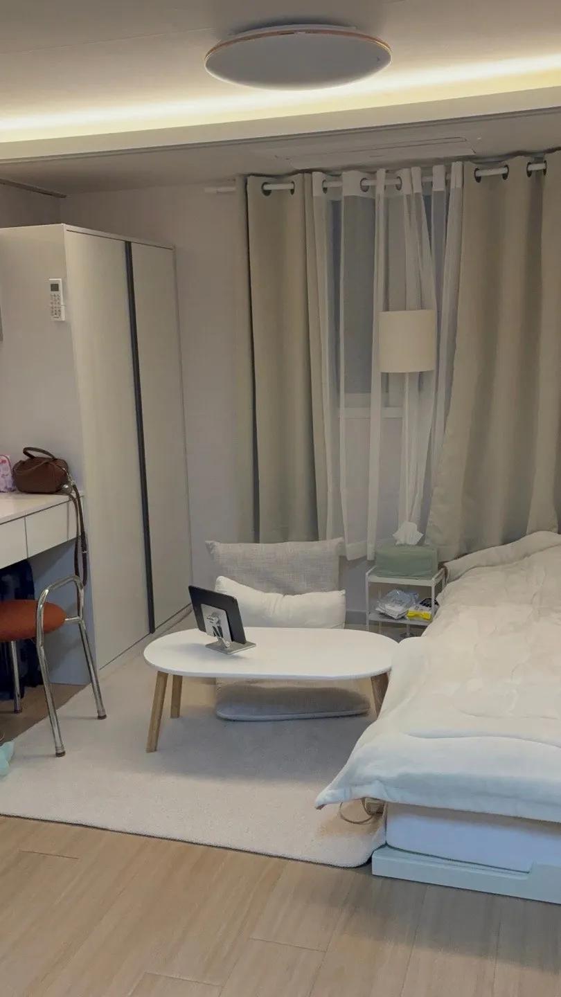 Room image 6