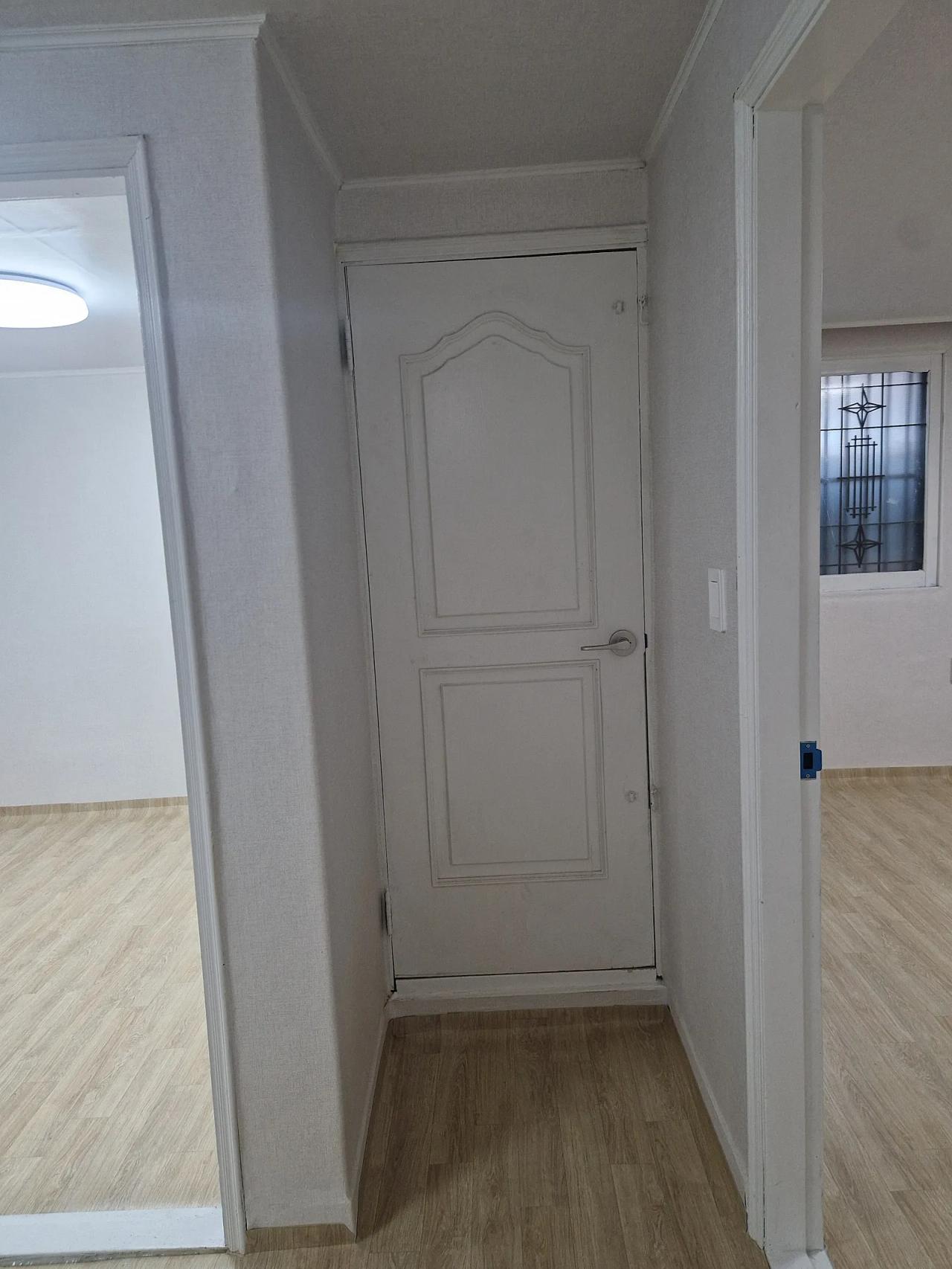 Room image 14