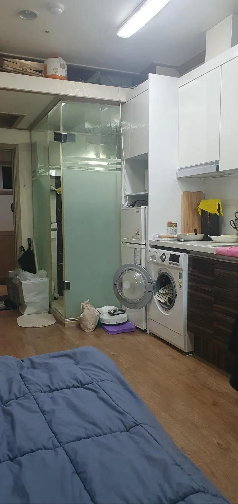Room image 6