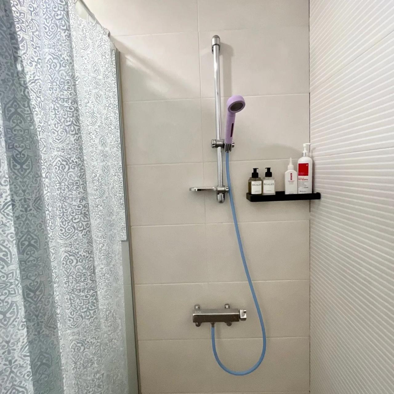 Room image 4