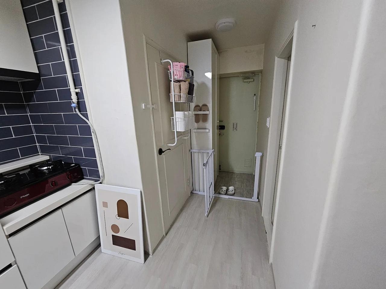 Room image 3