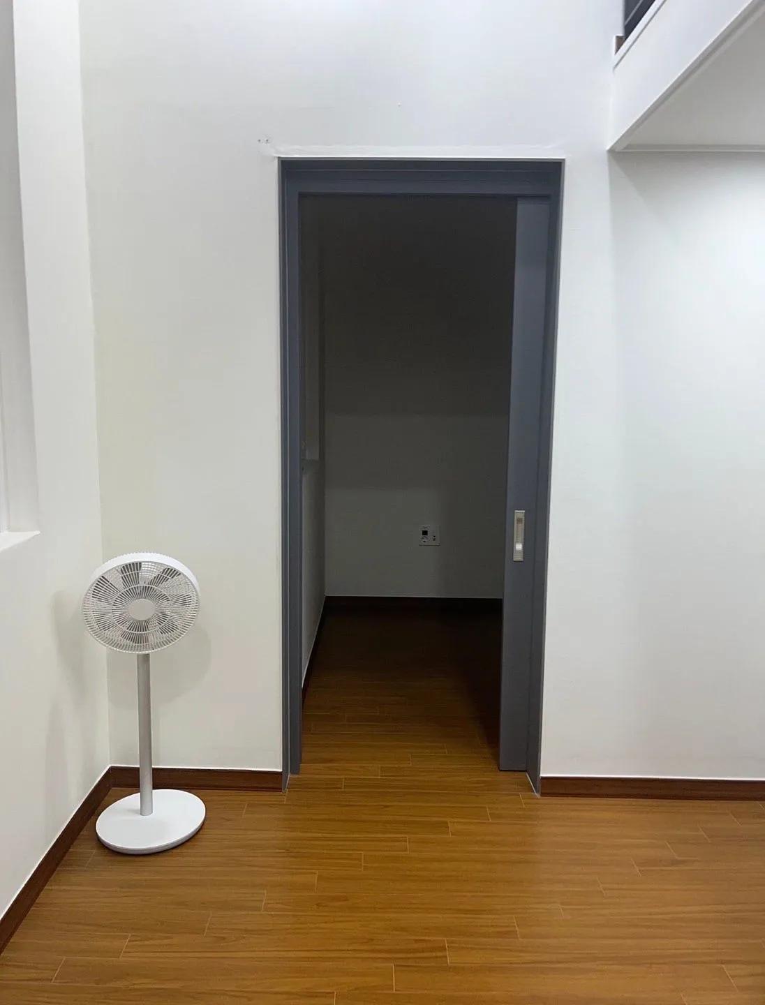 Room image 3